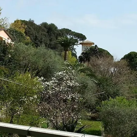 Lejlighed Un Nido Di Pace E Di Verde Vicino Al Mare